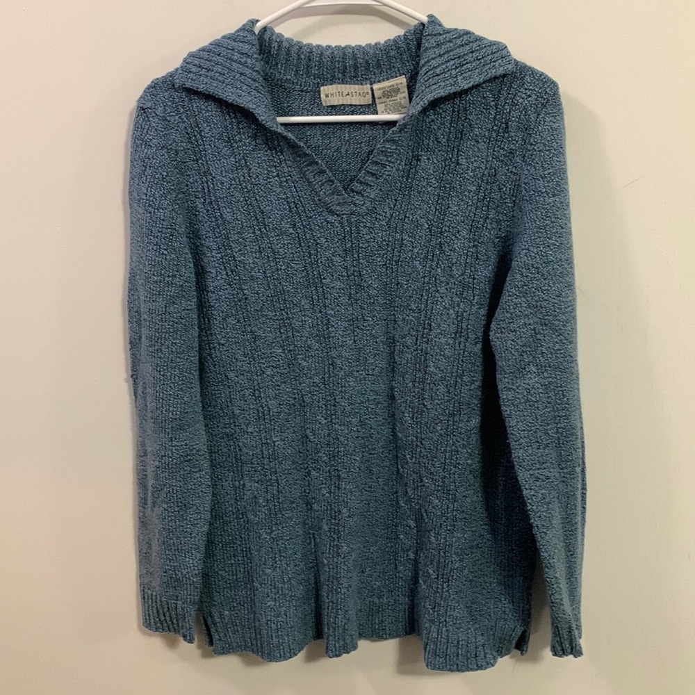 White Stag long sleeve sweater Sz Large Ssys 12-14 cable stitch good condition